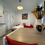 Ng Collection 4.4 Apartment *