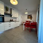 Ng Collection 4.4 Apartment *